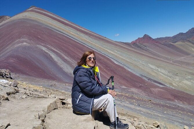rainbow-mountain-in-group-full-day