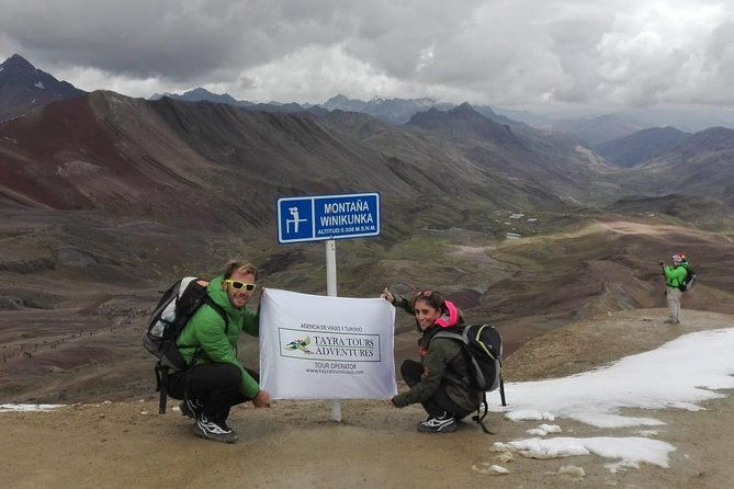 rainbow-mountain-in-private-full-day