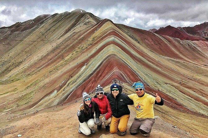 rainbow-mountain-peru-full-day-group-shared-service