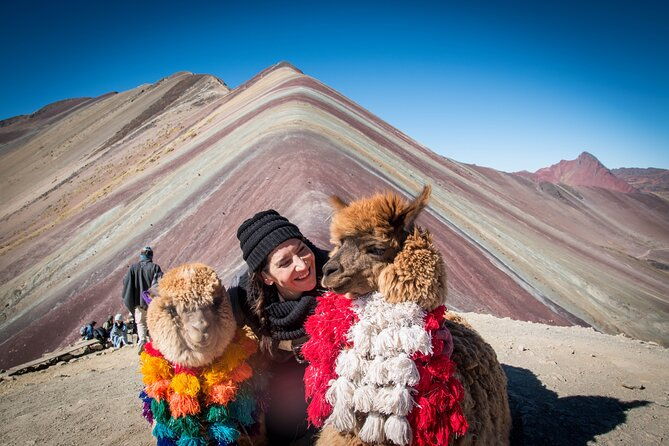 rainbow-mountain-tour-from-cusco-group-tour