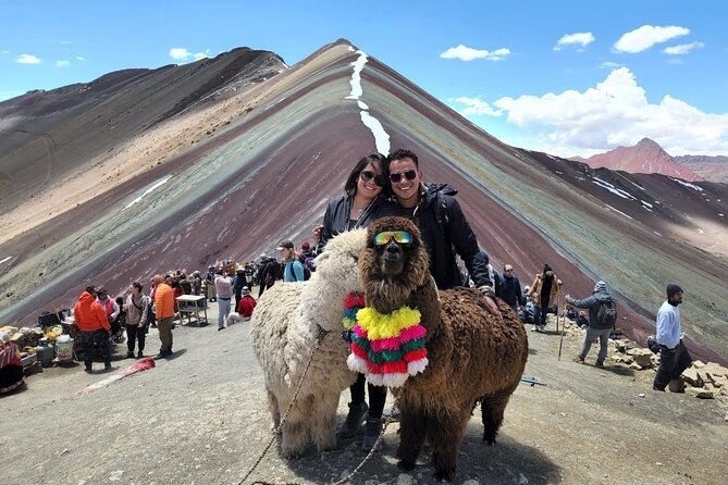 rainbow-mountain-tour-from-cusco-group-tour