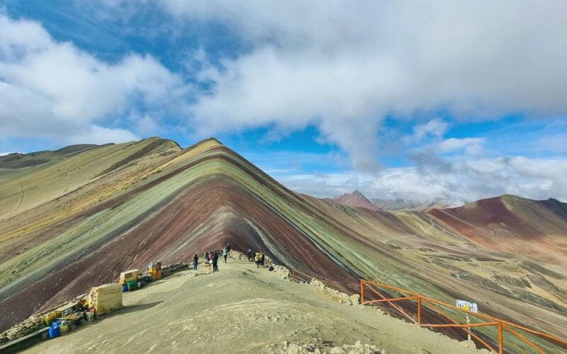 rainbow-mountain-trek-1-day