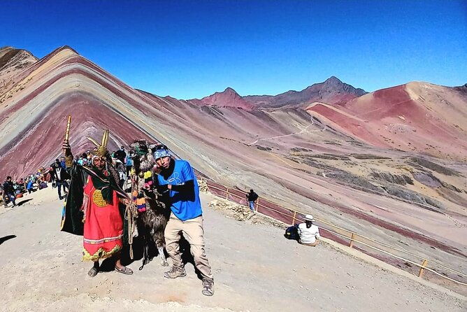 rainbow-mountain-vinicunca-full-day-and-red-valley