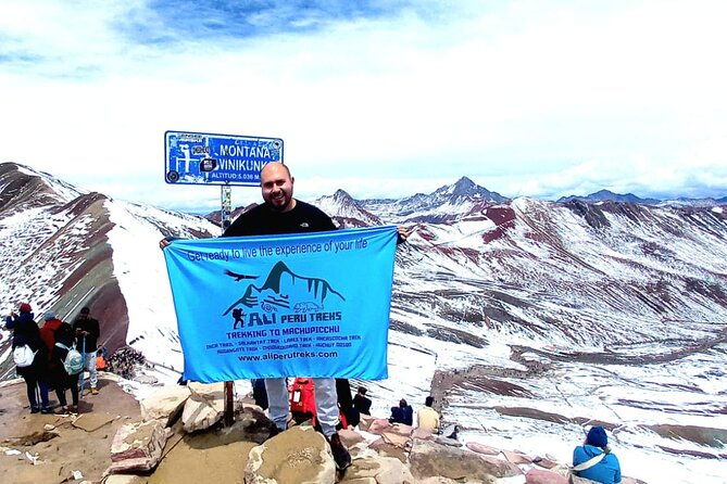 rainbow-mountain-vinicunca-full-day-and-red-valley