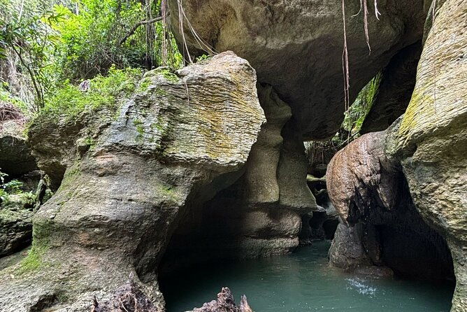 rainforest-cave-tubing-adventure