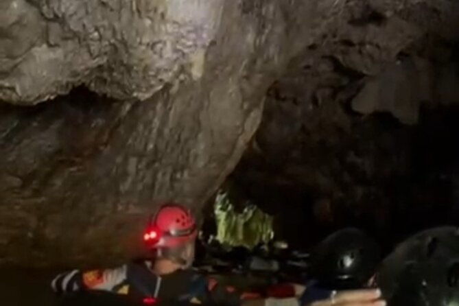 rainforest-cave-tubing-adventure