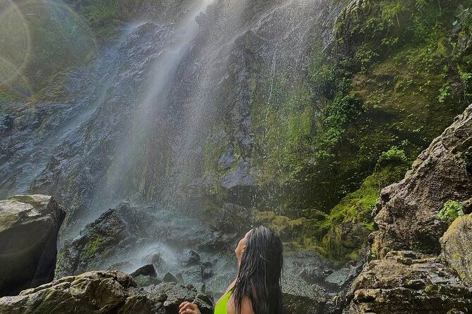 rainforest-hike-to-hidden-waterfall-in-puerto-rico-with-transport