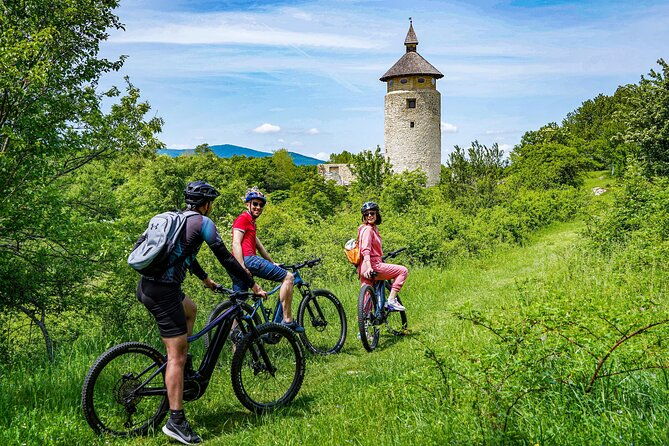 rakovica-private-countryside-bike-tour-with-barac-caves