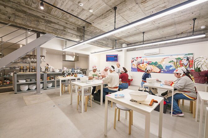 ramen-cooking-class-at-ramen-factory-in-mt-fuji