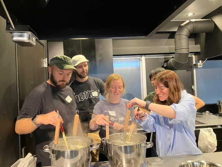 ramen-making-experience-entirely-from-scratch