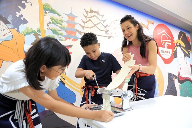 Ramen-Making Experience in the Osaka Castle Area with Souvenir - Exploring the Ramen-Making Experience Near Osaka Castle