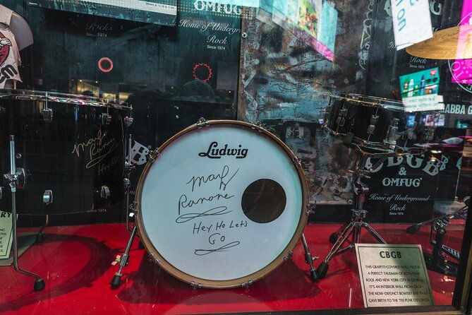 ramones-and-nycs-punk-rock-scene-private-walking-tour