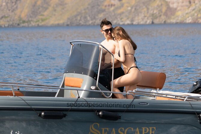 ranieri-soverato-boat-rental-in-santorini-license-free-be-a-captain-for-a-day