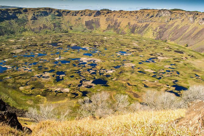rano-kau-and-orongo-half-day-private-tour