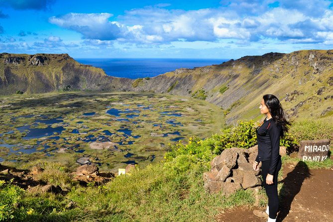 rano-kau-and-orongo-half-day-private-tour