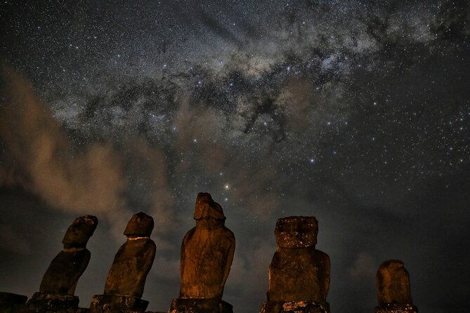 rapa-nui-astrophotography-and-stargazing-night-tour-combination