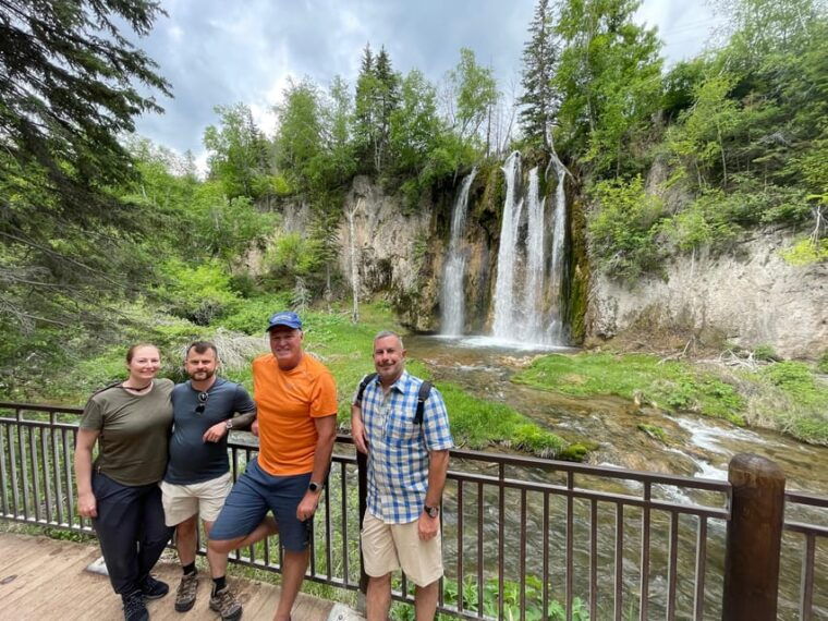 rapid-city-devils-tower-spearfish-canyon-private-tour