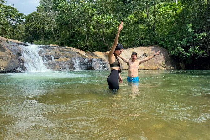 Ravana and Diyaluma Falls Tour with Natural Pool and Local Lunch - Key Points