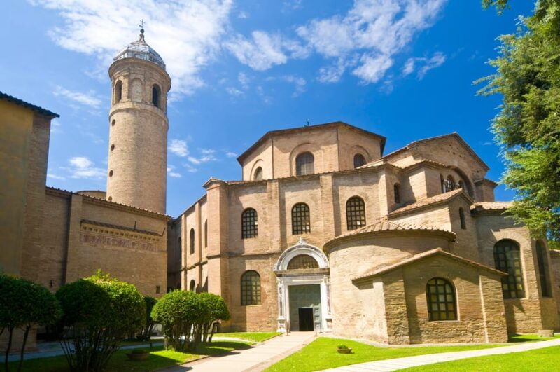 ravenna-private-city-top-sights-and-monuments-walking-tour
