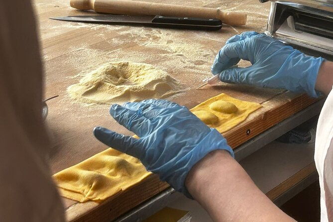 ravioli-cooking-class-in-rome-piazza-navona