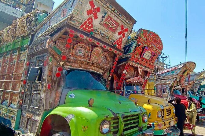 Rawalpindi guided private city tour, Old City Charm - Who Will Love This Tour?
