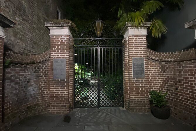 Real Hauntings of Charleston! (Small Group Ghost Tour) - The Sum Up