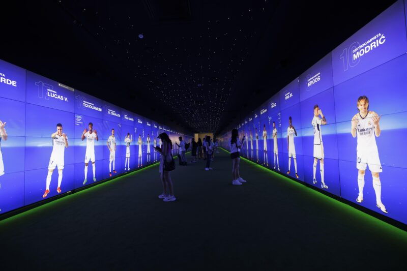 real-madrid-bernabeu-stadium-tour-and-gourmet-tasting-2