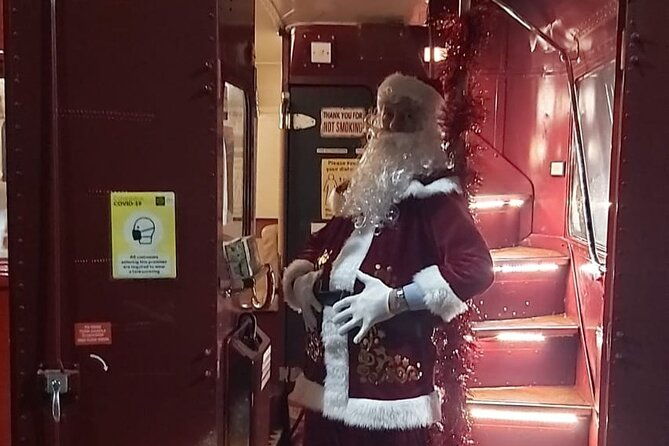 red-bus-ride-along-with-santa-in-glasgow-2