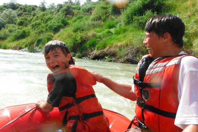 red-canyon-river-trips-7-mile-whitewater-rafting-9am-daily-2