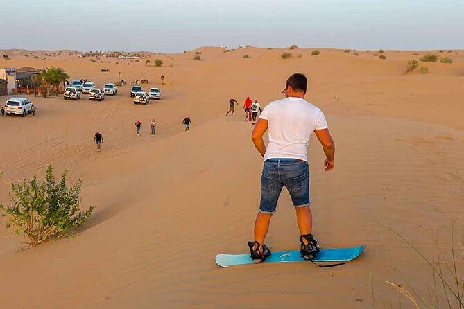 Red Dune Desert Safari with BBQ Dinner - Group Size and Physical Considerations