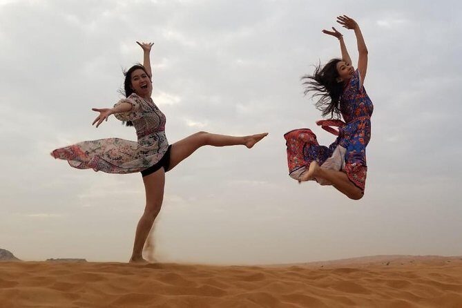 Red Dune Safari Adventure with BBQ Dinner Experience - Key Points