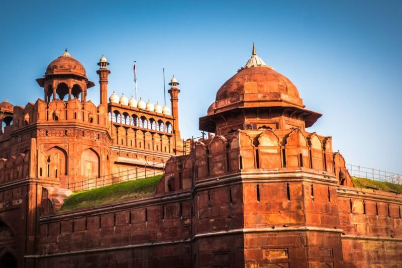 Red Fort & Old Delhi: Half Day Heritage Walking tour - Key Points
