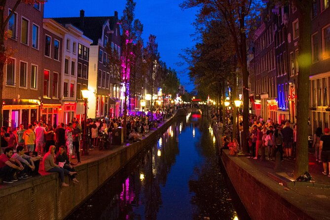 red-light-district-tour-by-locals-small-group-approx-4