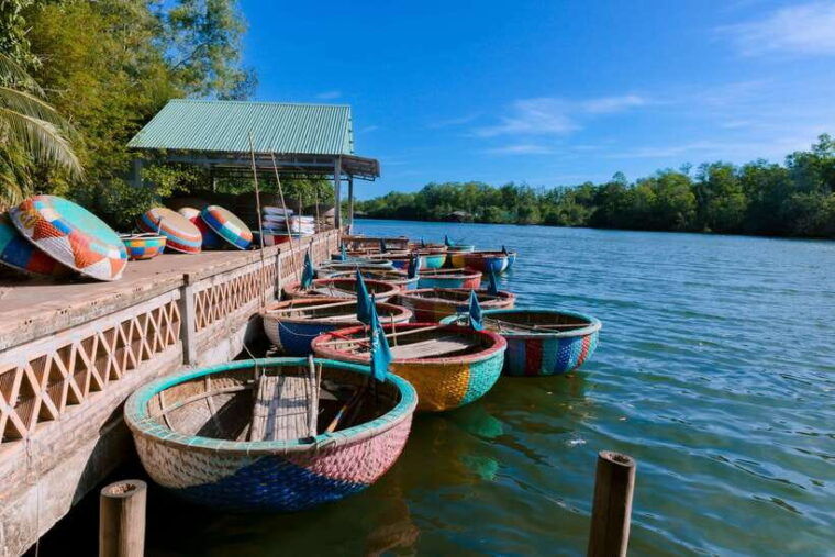 red-river-tours-sightseeing-to-the-north-in-phu-quoc-2