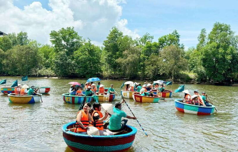 red-river-tours-sightseeing-to-the-north-in-phu-quoc