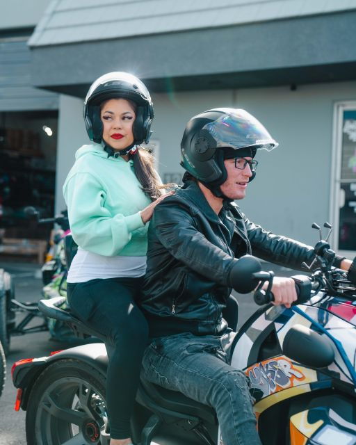 red-rock-canyon-couples-private-guided-trike-tour