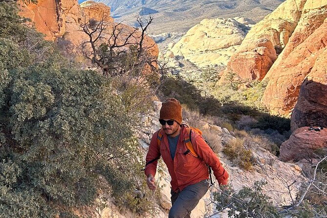 red-rock-canyon-hiking-adventure-fom-las-vegas