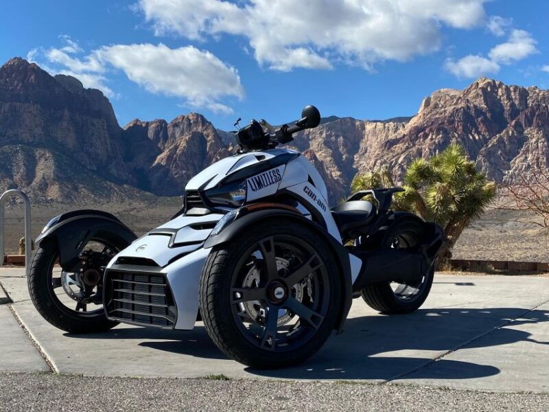 red-rock-canyon-private-guided-trike-tour-3
