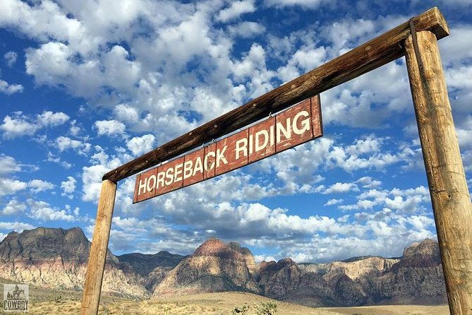 red-rock-canyon-sunset-horseback-ride-and-barbeque-dinner