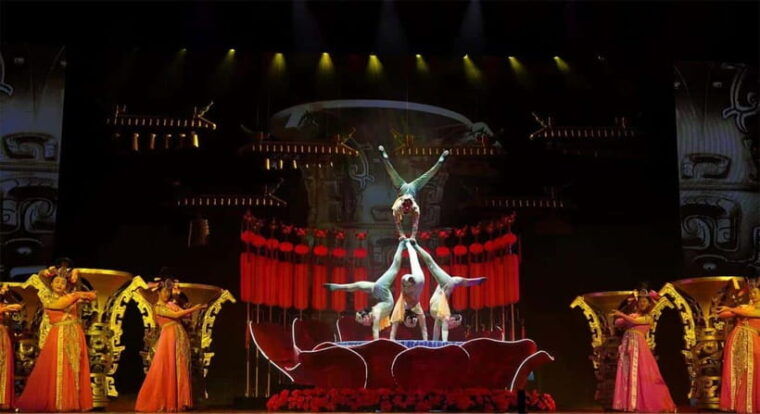 red-theater-beijing-acrobatic-show-tickets-with-option
