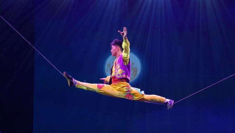 red-theater-beijing-acrobatic-show-with-private-transfer