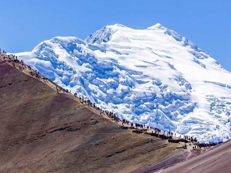 red-valley-and-rainbow-mountain-in-atvs-buffet-lunch