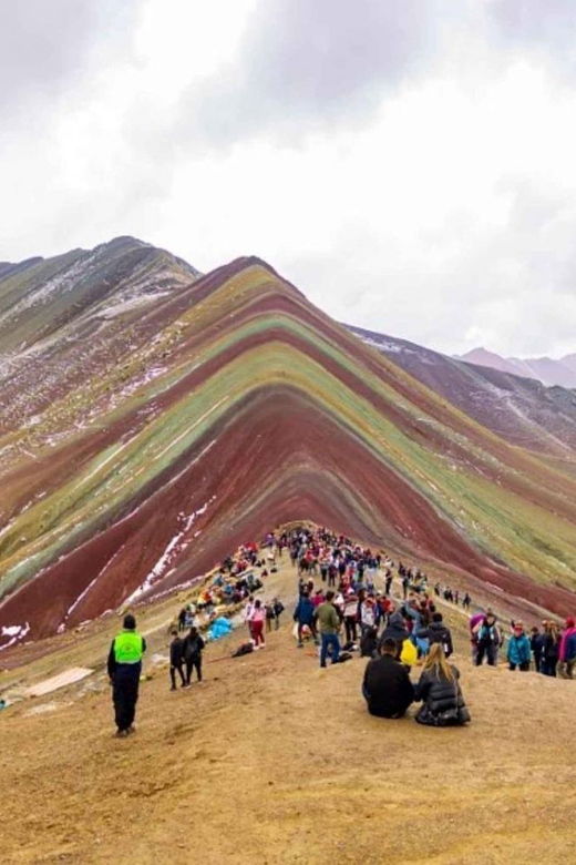 red-valley-and-rainbow-mountain-in-atvs-buffet-lunch