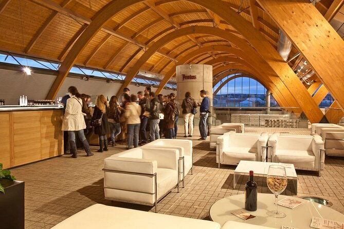 red-white-wine-tour-ribera-del-duero-rueda-from-madrid