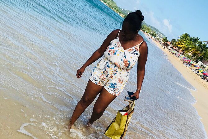 reduit-beach-round-trip-shuttle-service