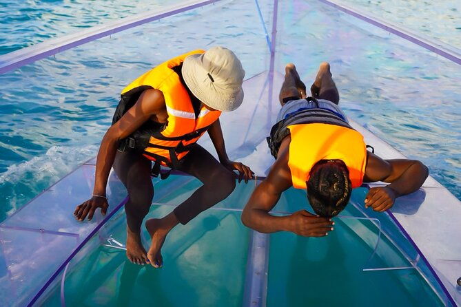 reef-explorers-transparent-boat-and-beach-tour