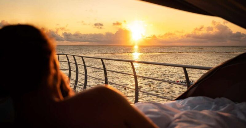 Reef Sleep: 2-Day Great Barrier Reef Pontoon & Gourmet Meals - Sunset and Stargazing: A Night to Remember