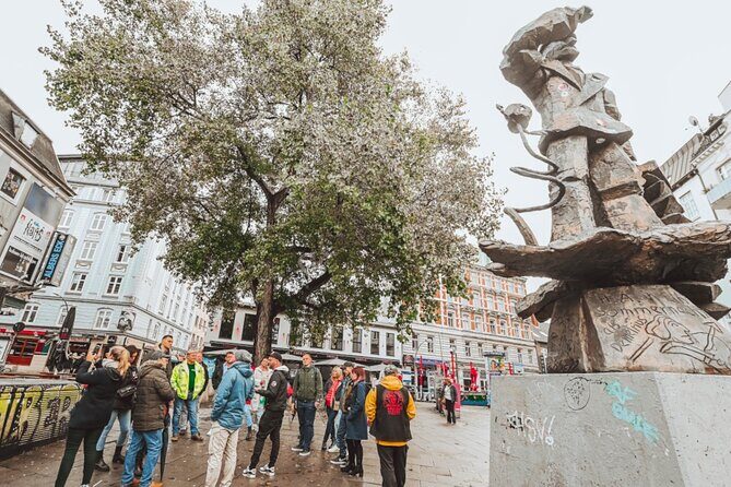 Reeperbahn Tour In St. Pauli - Introduction: What to Expect from the Reeperbahn Tour