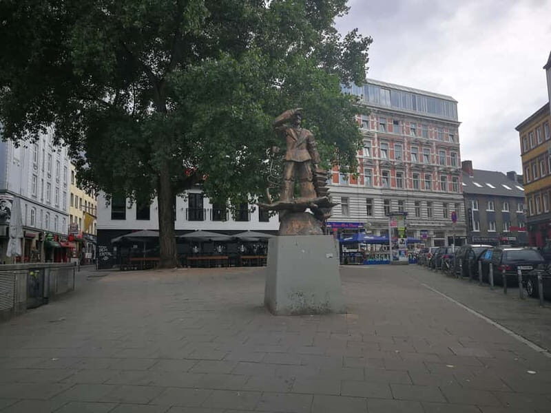 Reeperbahn Tour: Sex, Sin, Parties, and Crime - Who Should Consider This Tour?