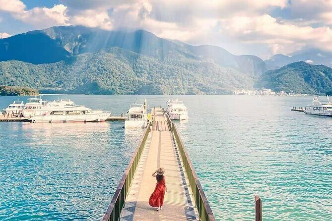 Reflections in Motion Sun Moon Lake Adventure - The Experience: A Deep Dive into the Tour Itinerary